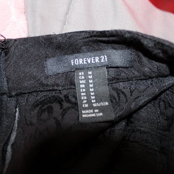 Black Skater Skirt - Picture 3 of 3